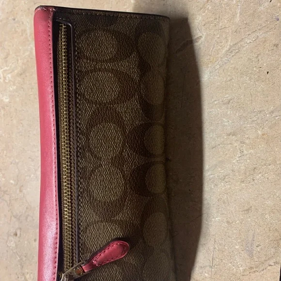 Coach large tote with matching wallet. - Picture 3 of 8